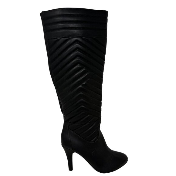 Torrid Womens Knee Boots Black Quilted Faux Leather Heeled Boots Statement Sz 8W - Picture 4 of 11